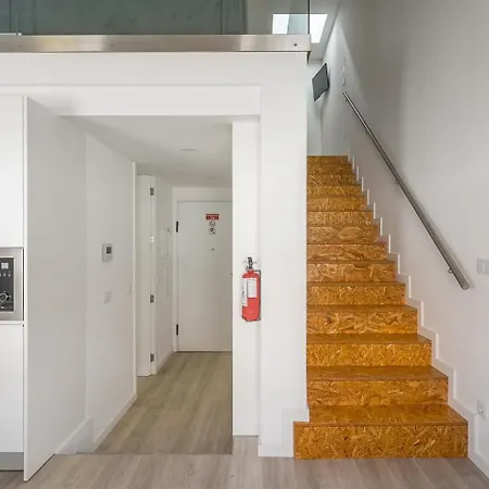 Daire Guestready - Aveiro's Hidden Gem Aveiro